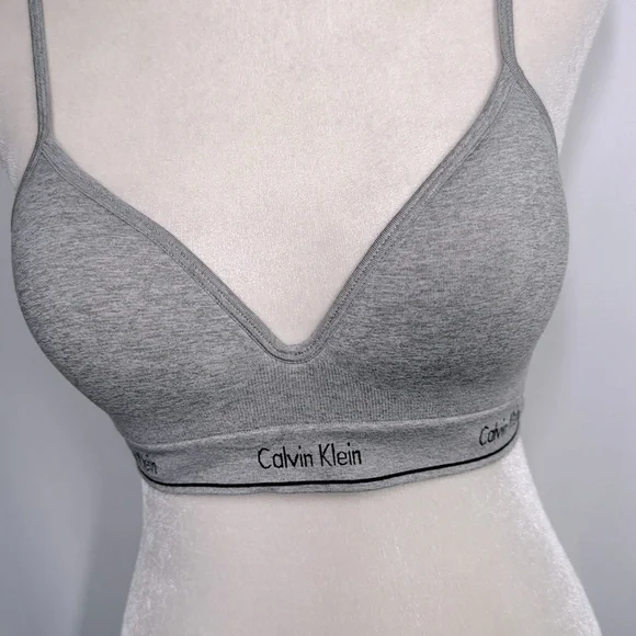 ❤️3/$30 Calvin Klein Gray Bra with Adjustable Straps - Picture 2 of 7